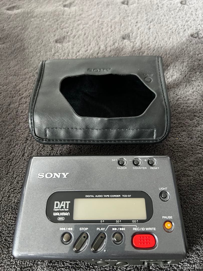 SONY DATウォークマン TCD-D7 【ジャンク品】