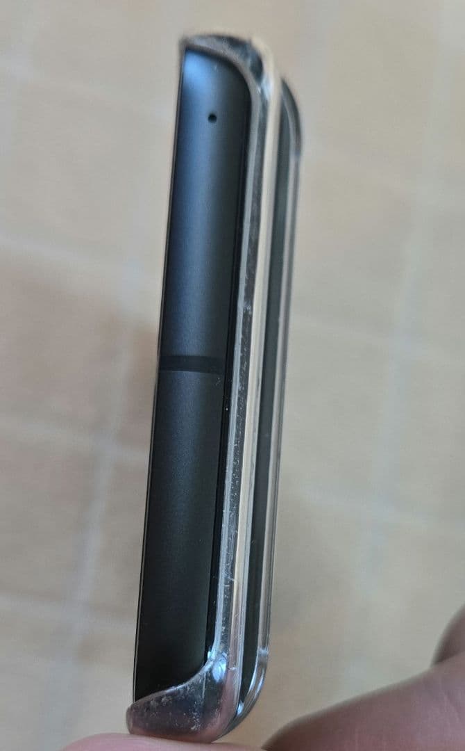 Google Pixel8 128GB （SIMフリー）箱　ケーブル付　極美品