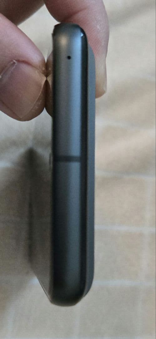 Google Pixel8 128GB （SIMフリー）箱　ケーブル付　極美品