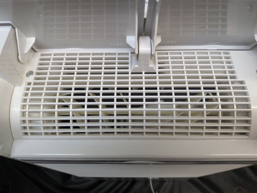 パナソニック F-YHVX120 衣類乾燥除湿機　M2838