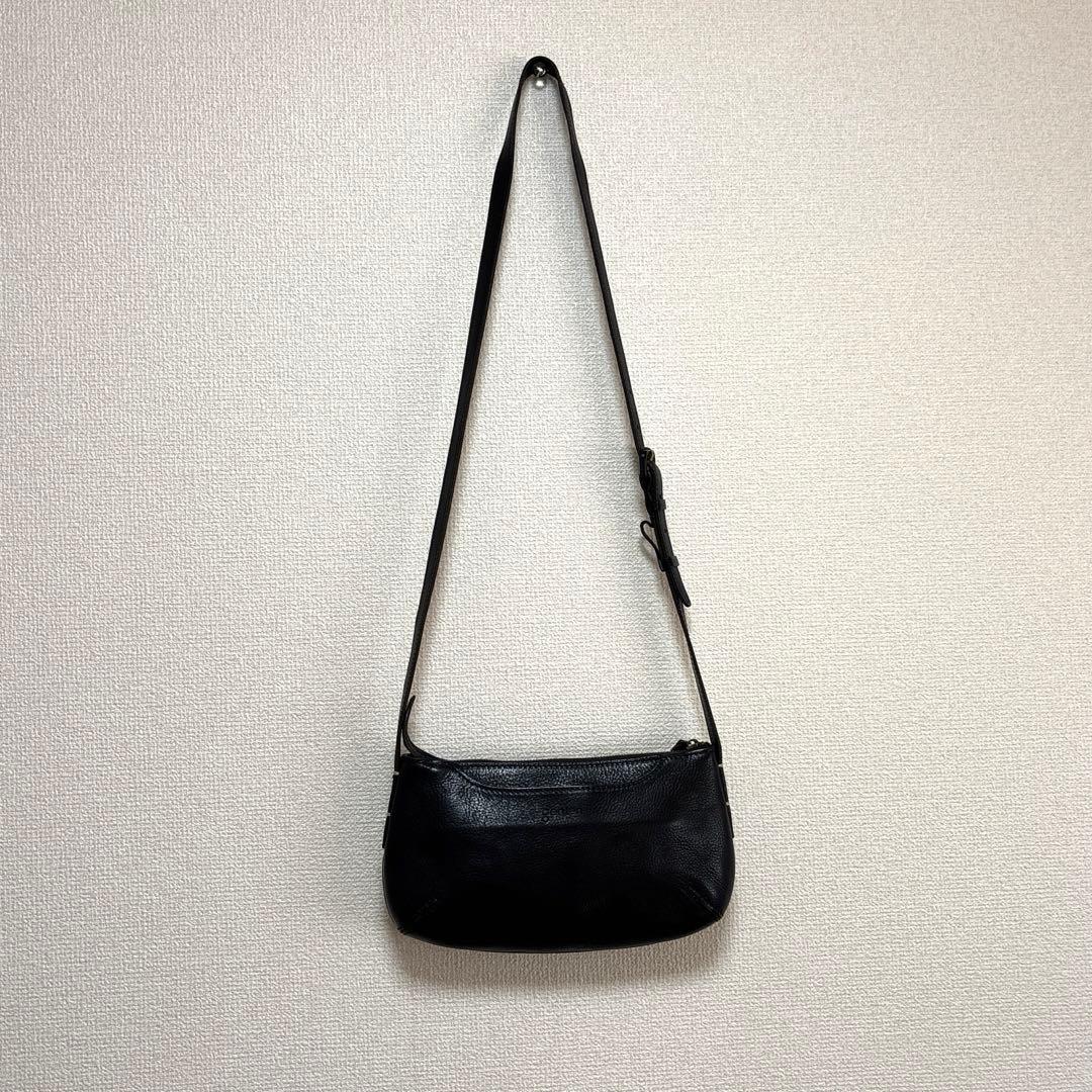 genten トスカ tosca ショルダーバッグ 黒 シボ 斜めがけ　本革