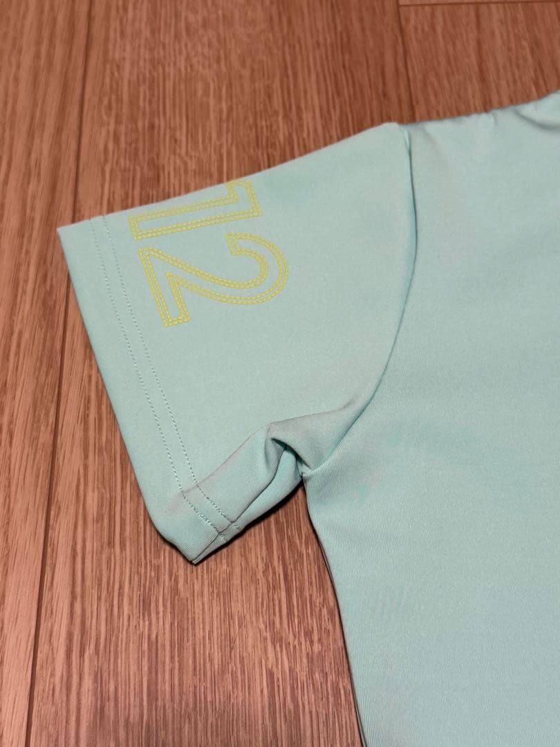 1回着用のみ美品✨V12 ゴルフウェア ティファニーブルー