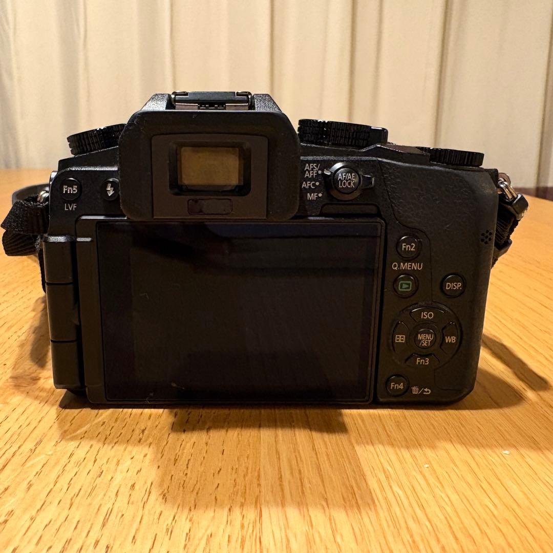 デジタルカメラ LUMIX G7H