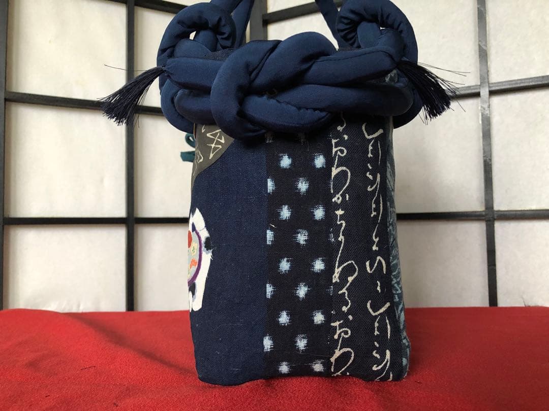 一閑張り　一閑張りバック　本藍染　型染　雪ん子　犬張子　張子犬　狛犬