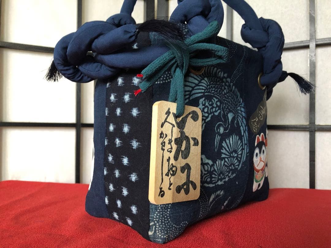 一閑張り　一閑張りバック　本藍染　型染　雪ん子　犬張子　張子犬　狛犬