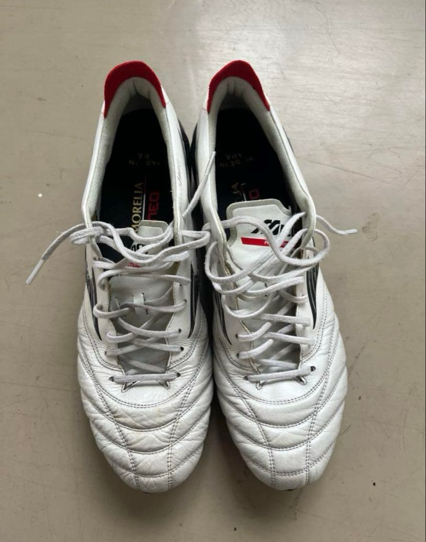 Mizuno サッカーシューズ ホワイト/レッド