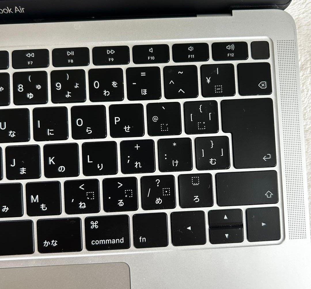MacBook Air 13in 2019（8GB / 256GB /シルバー）