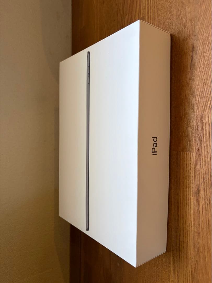 【美品】iPad 第9世代 64GB 10.2インチ スペースグレー