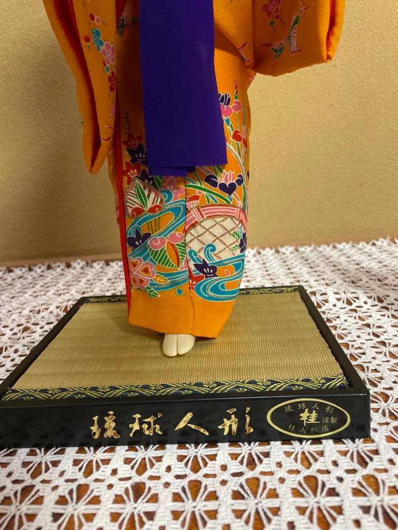 琉球舞踊 人形 ガラスケース付き 日本人形 伝統衣装