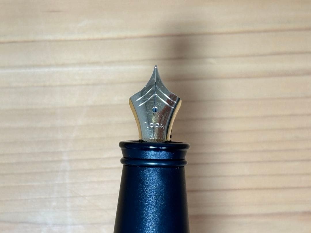 〈値下げ〉⭐︎希少⭐︎ TOMBOW ZooM 828fp　（細字）