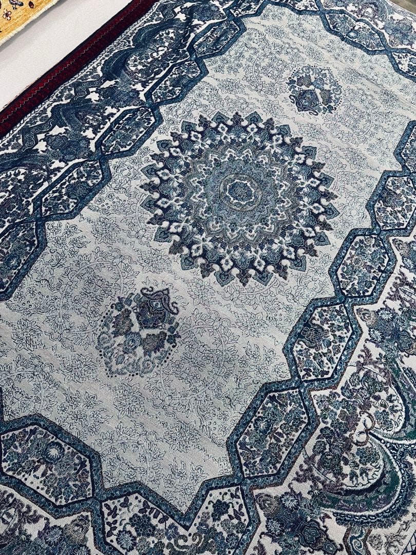 タブリーズ Rug/Kilim 200 x 300cm 高品質の素材