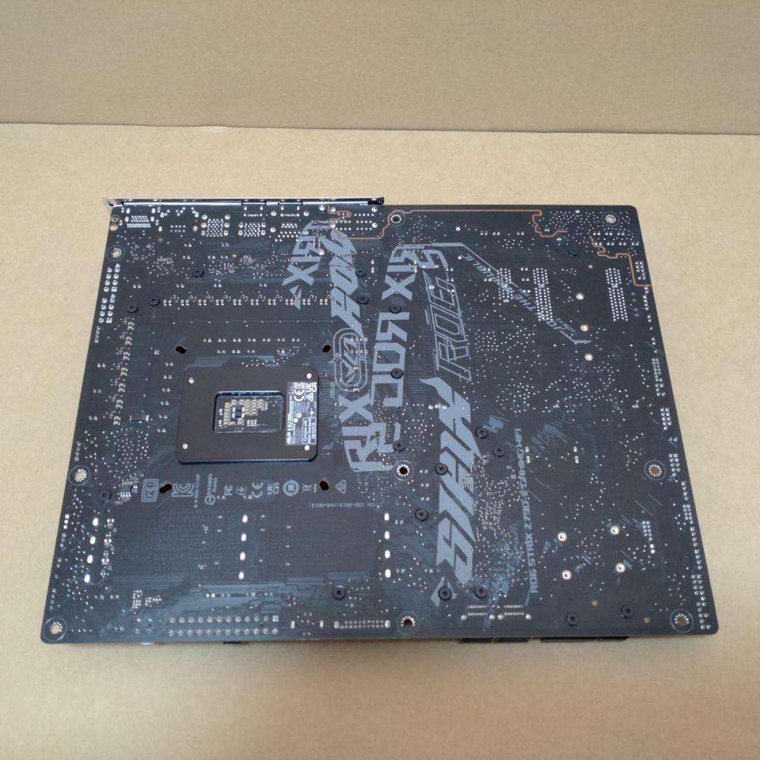 ROG STRIX Z790-F GAMING WiFi ＋ i7-13700K