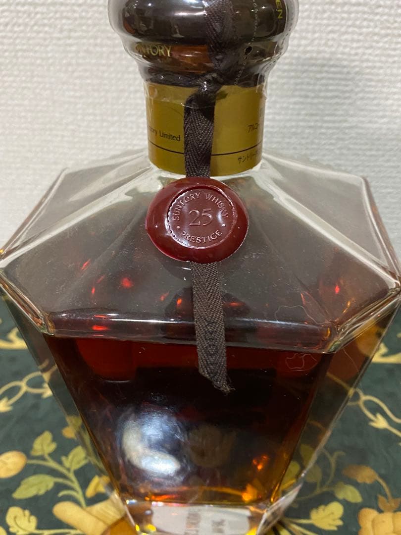 サントリープレステージ25年