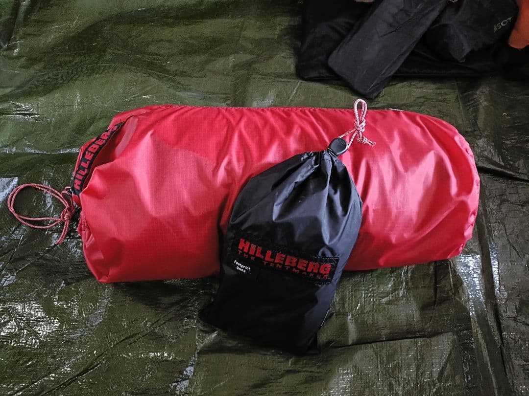 1*0様 Hilleberg ウナ(レッド) フットプリント付　ヒルバーグ　ウナ
