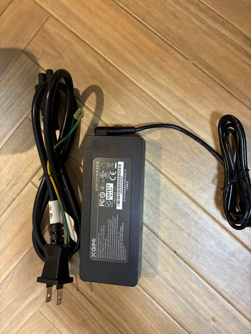 XGIMI mogo proプロジェクター 本体 Harman Kardon音響