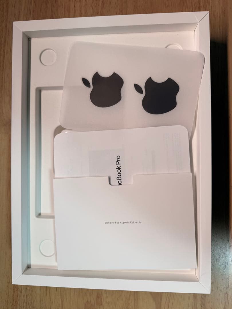 MacBook Pro 14インチ 512GB