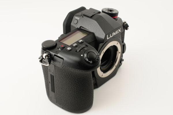 【美品】パナソニック Panasonic LUMIX DC-G9 Pro ボディ