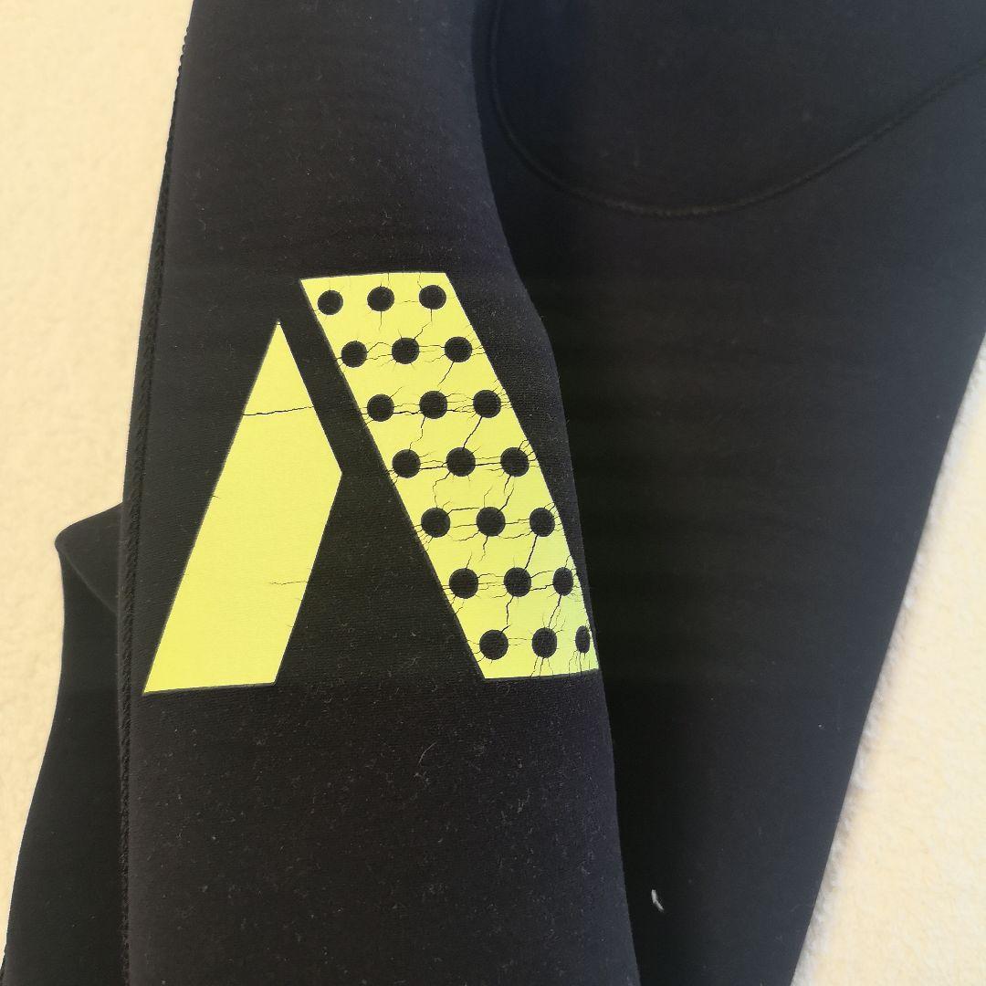 【値下げ中】ウェットスーツ 140㎝サイズ