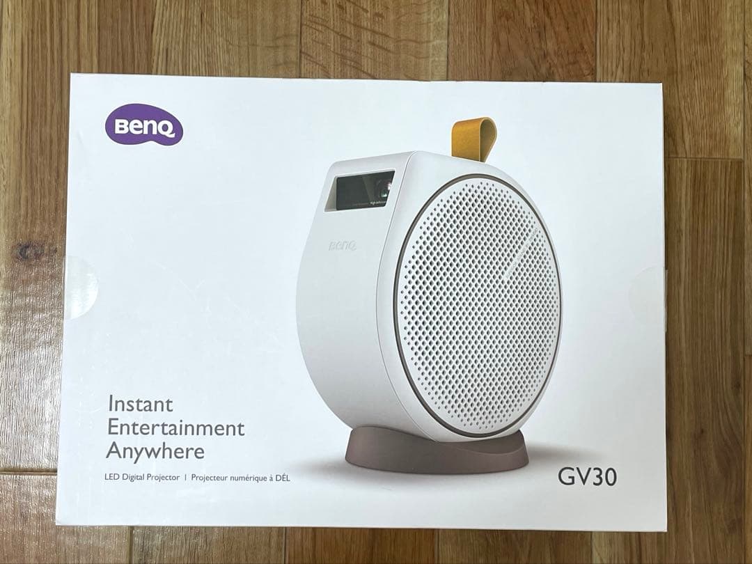 美品・BenQ GV30 モバイルLEDプロジェクター・初期化済