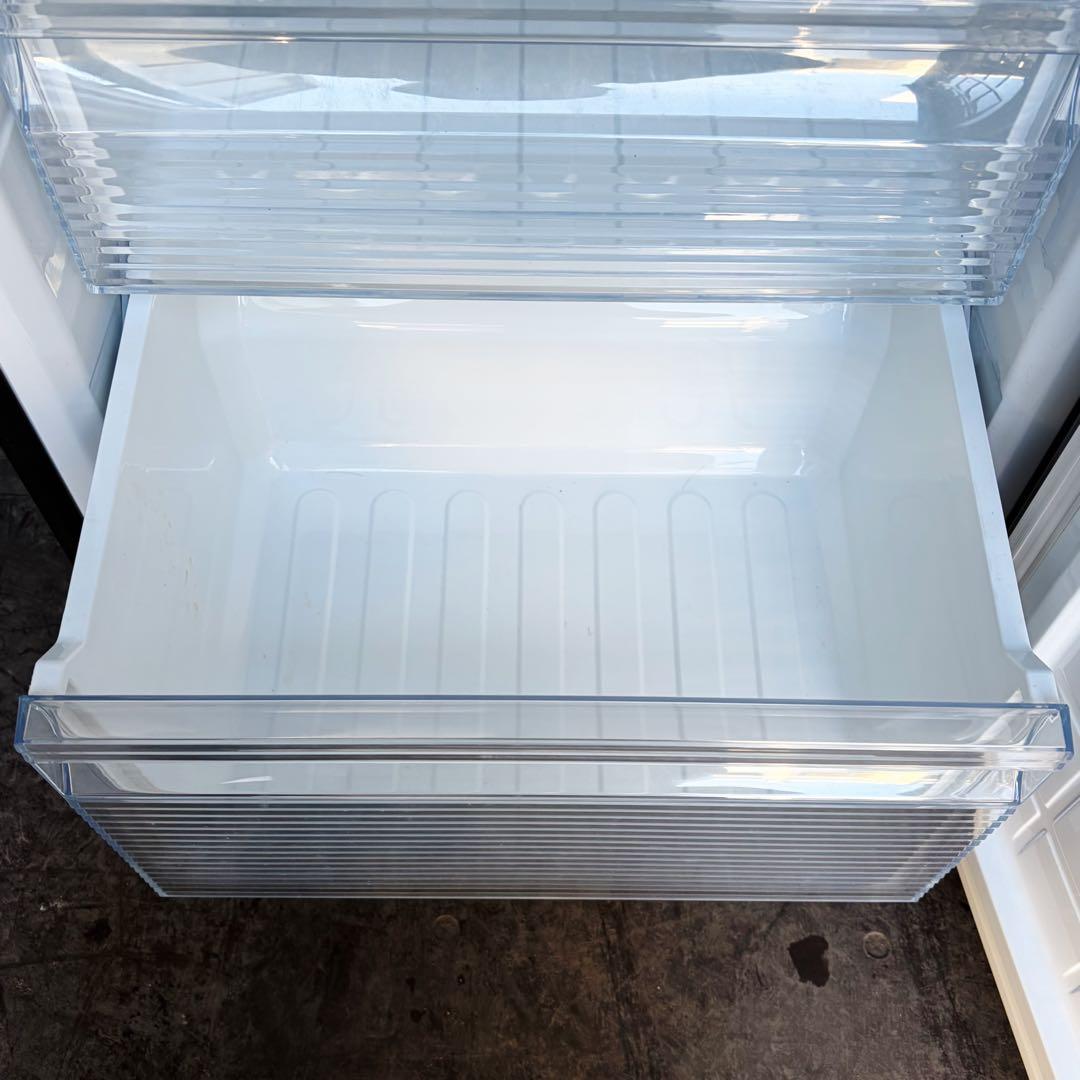 運搬取付無料！ブラウン純正SHARP大容量冷凍室2ドア冷蔵庫！完動超美品！