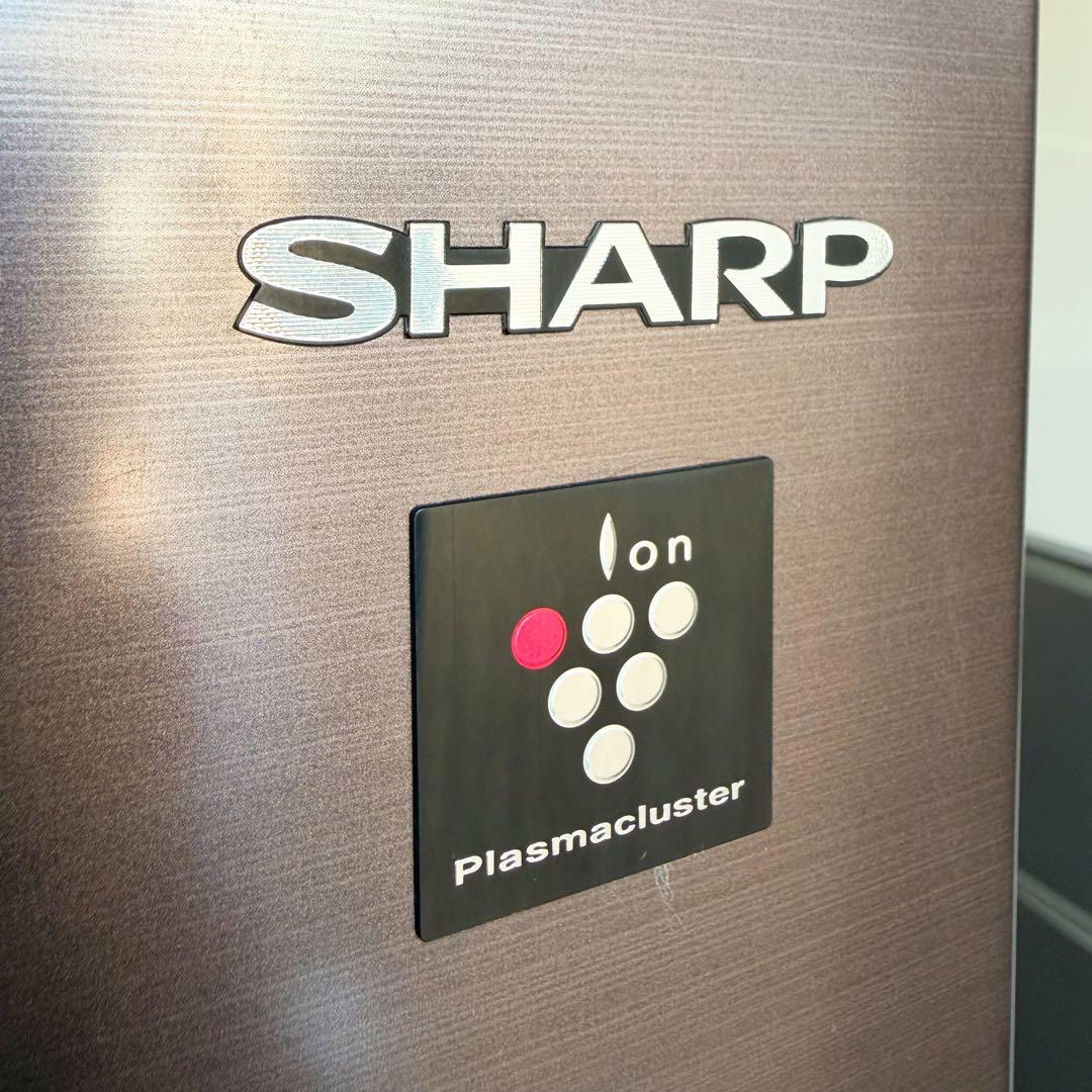 運搬取付無料！ブラウン純正SHARP大容量冷凍室2ドア冷蔵庫！完動超美品！