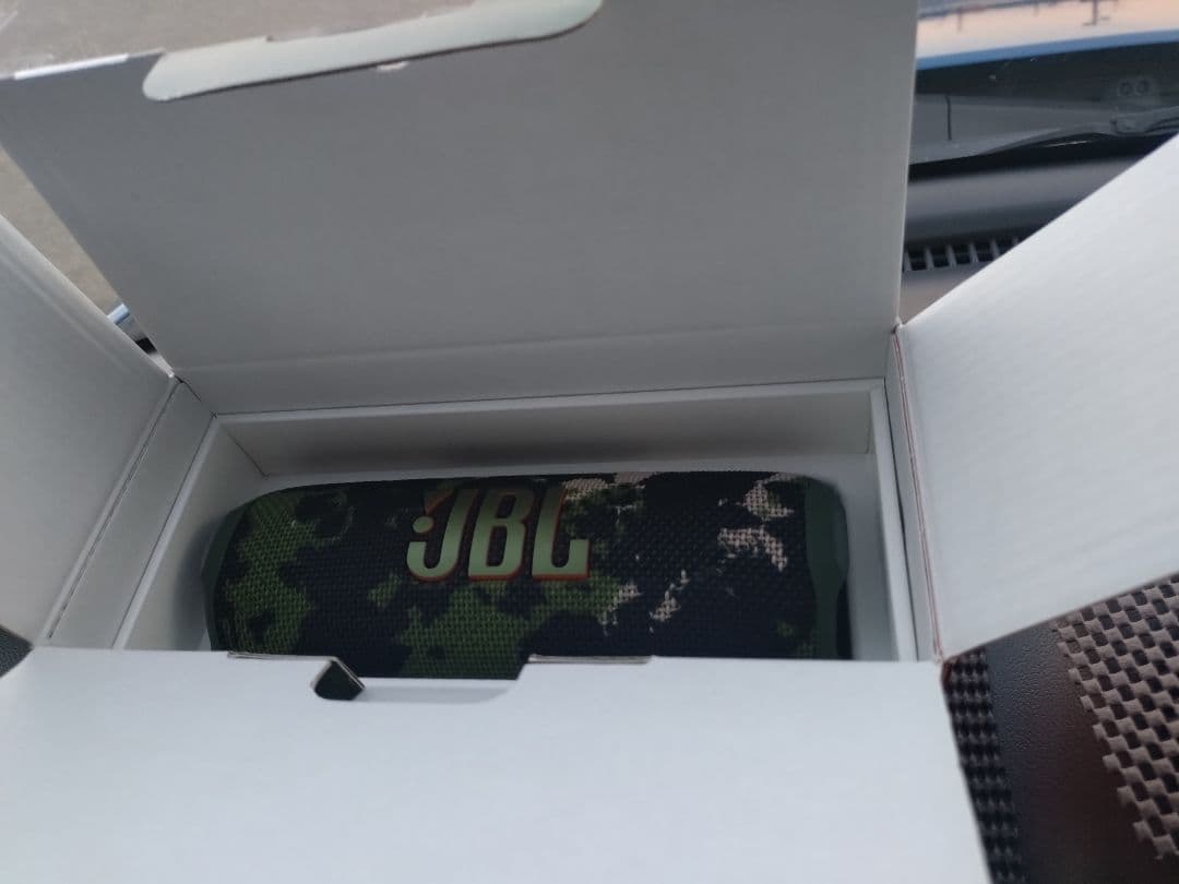 JBL FLIP7 迷彩 ワイヤレススピーカー