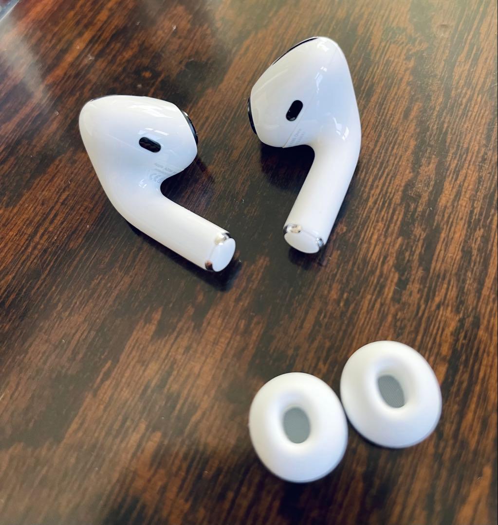 【美品】AirPods Pro 第1世代 ESRケース付き バッテリー交換済