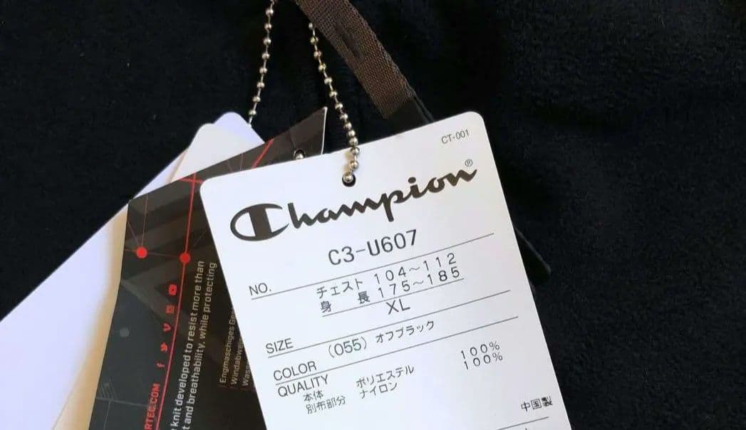 Champion BLACK EDITION フリース ベスト POLARTEC