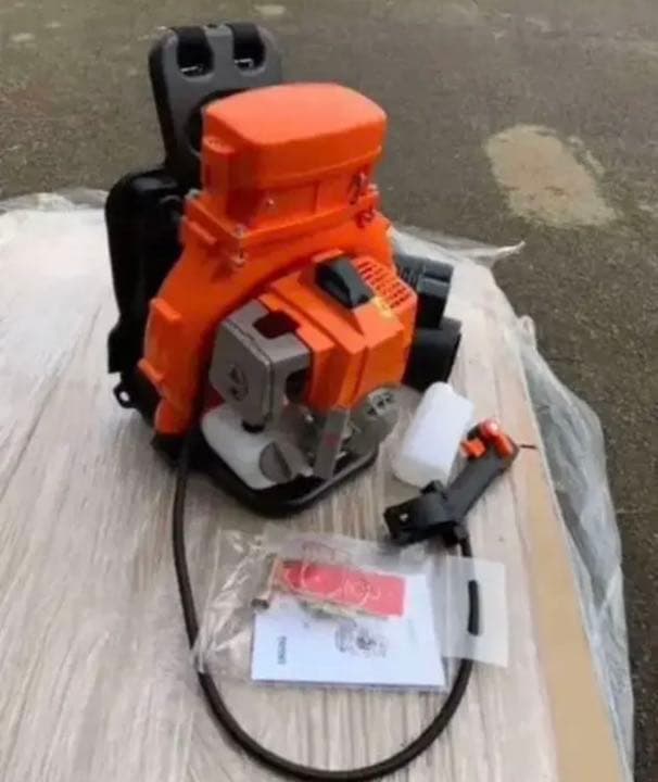 エンジンブロワー 新品 超最強63.3cc 2サイクル 落ち葉 ハイパワー大容量