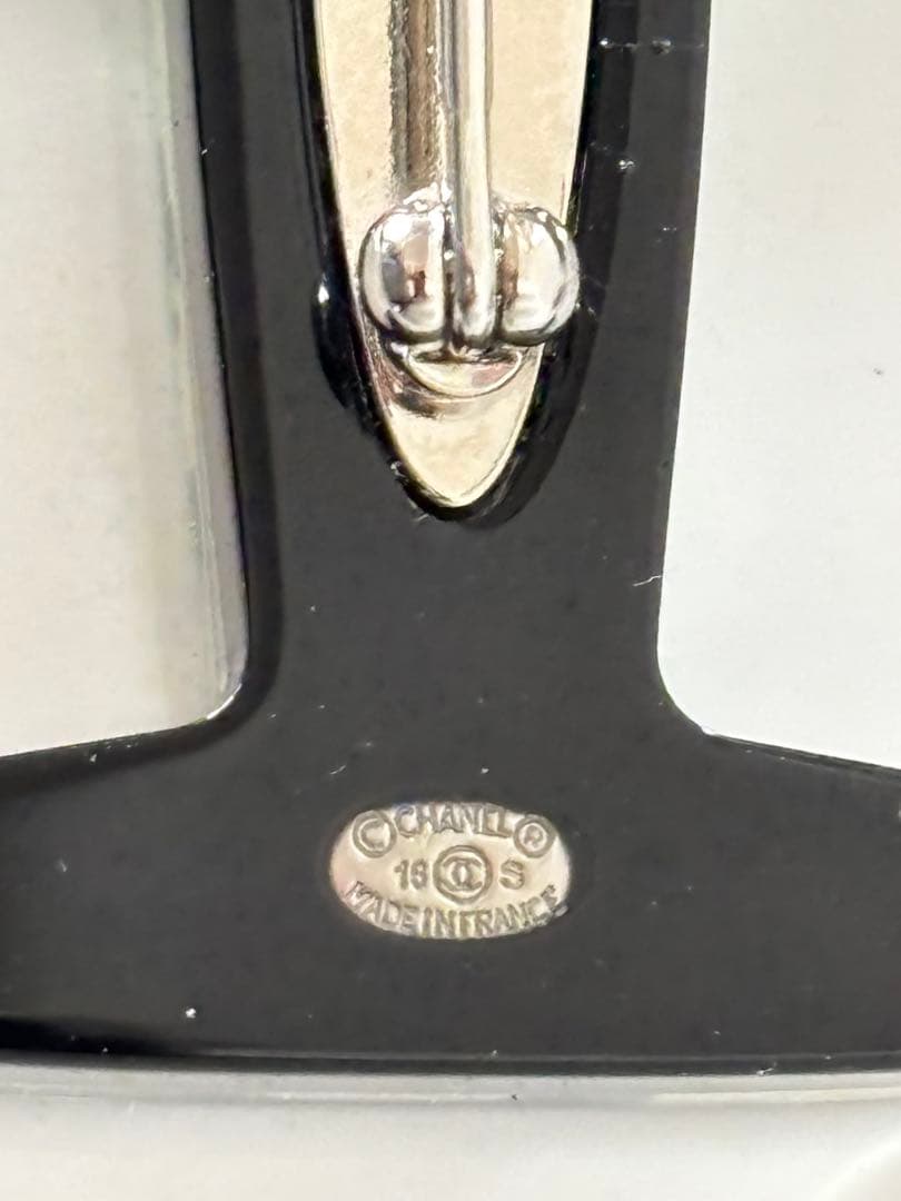 CHANEL シャネル エアライン レジンブローチ　【未使用品】