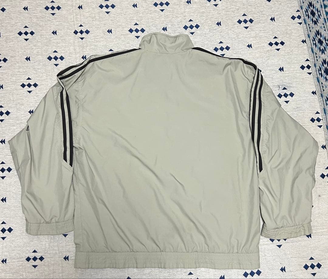 90s アディダス adidas ナイロンジャケット トラックジャケット