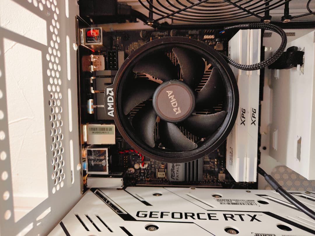 GALAX GEFORCE RTX 3060ti ホワイトPCケース