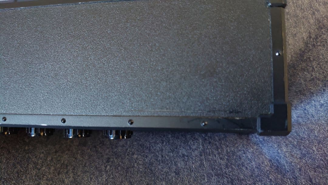 Roland JC-01 Bluetoothスピーカー