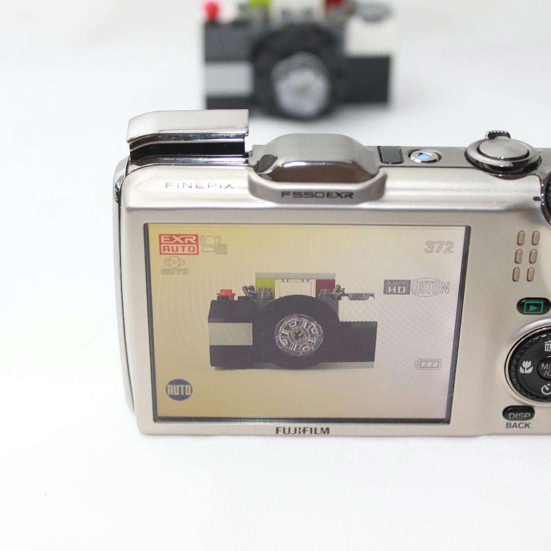 ✨動作品✨FUJIFILM FinePix F550EXR デジカメ 一式