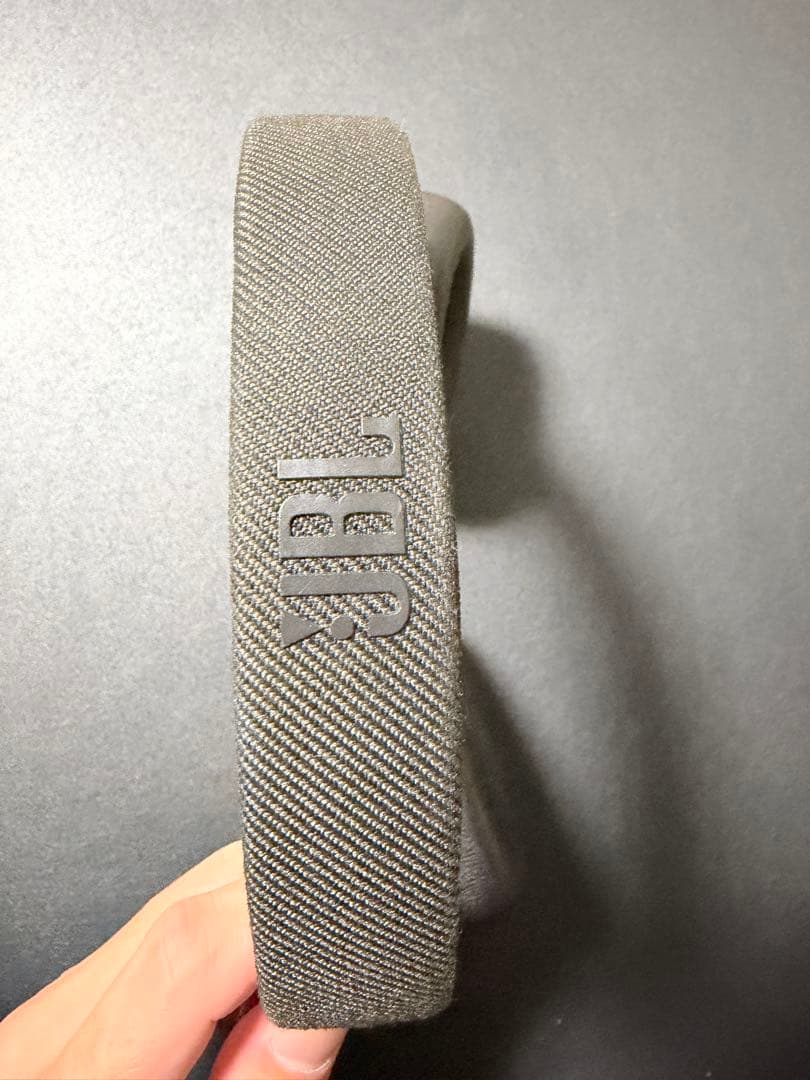 ヘッドホン jbllive770nc/blk