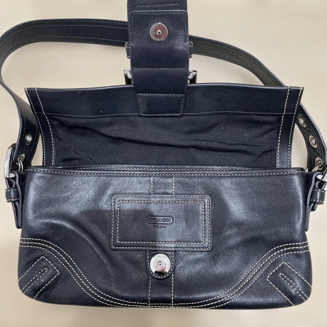 【美品】COACH 黒のレザーショルダーバッグ