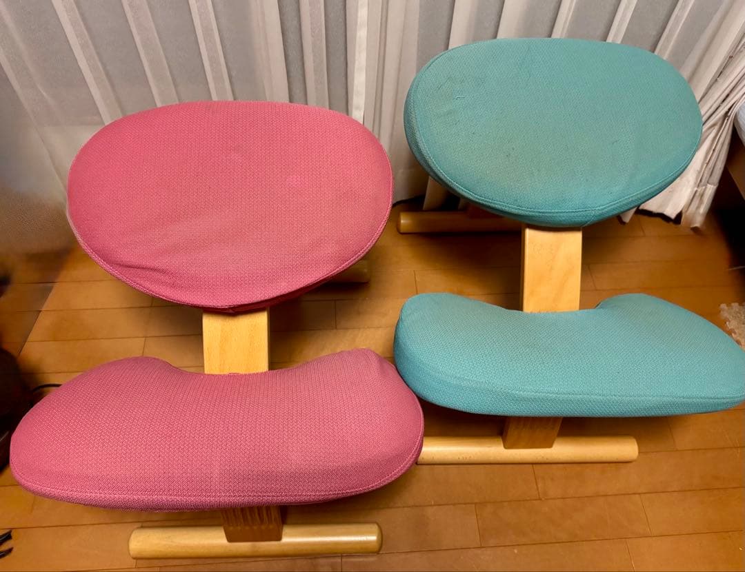 名古屋　引取り限定　リボ社 バランスチェア バランスイージー 2脚セット