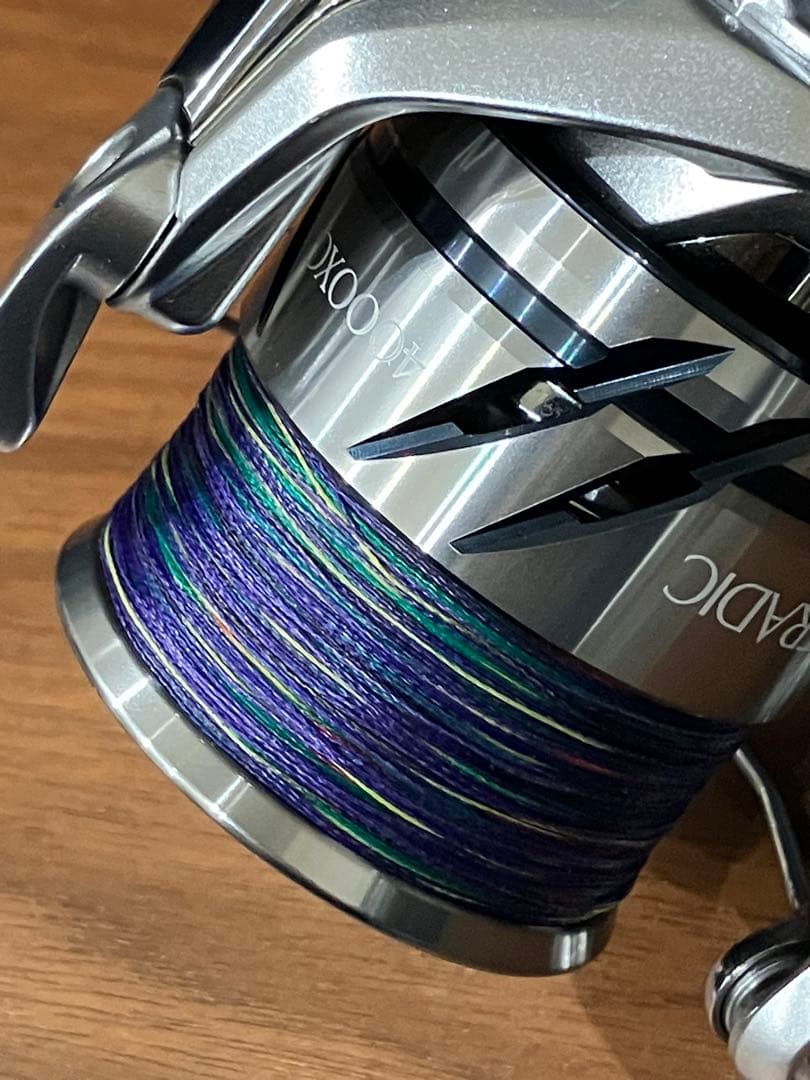 23ストラディック 4000XG カスタム　新品同様　シマノ　スピニング