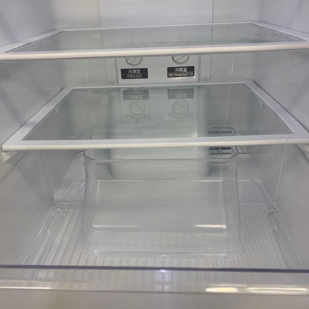 三菱　冷蔵庫168L 2ドア　MR-P17D-S 右開き2019年　日本製