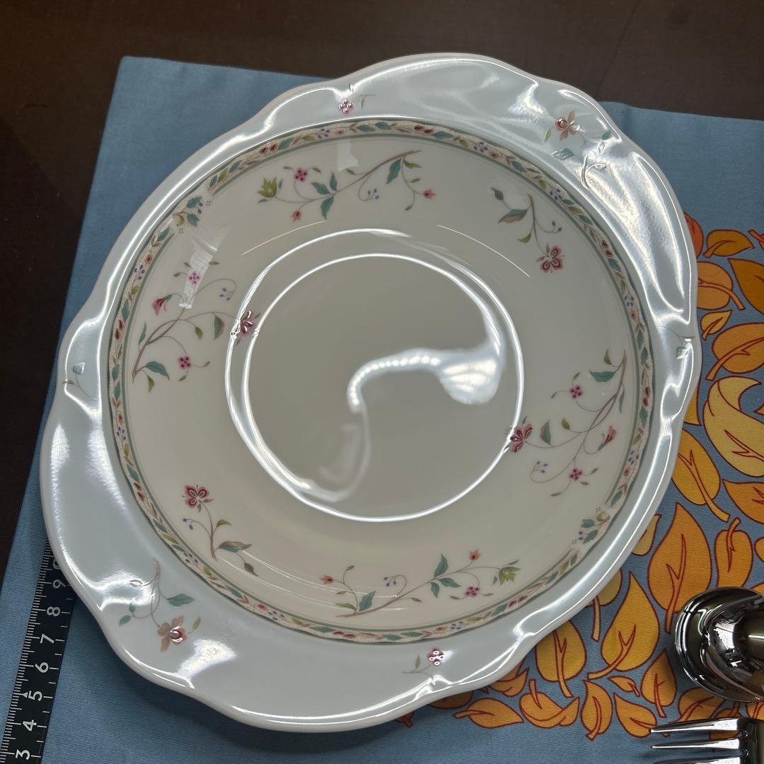 ノリタケ　アフロディーテマグ、花更紗ディーププレート、カトラリーセット　美品