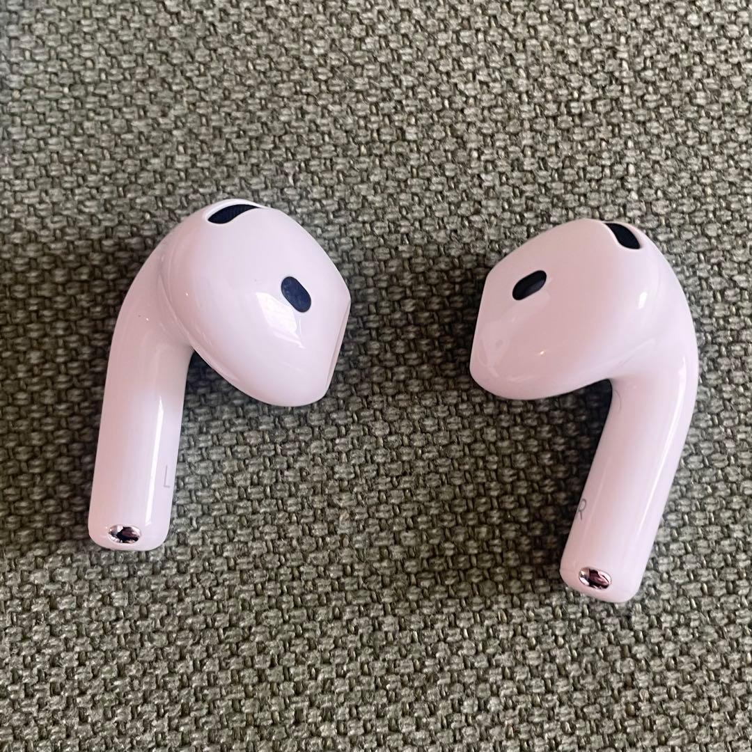 AirPods 4アクティブノイズキャンセリング搭載
