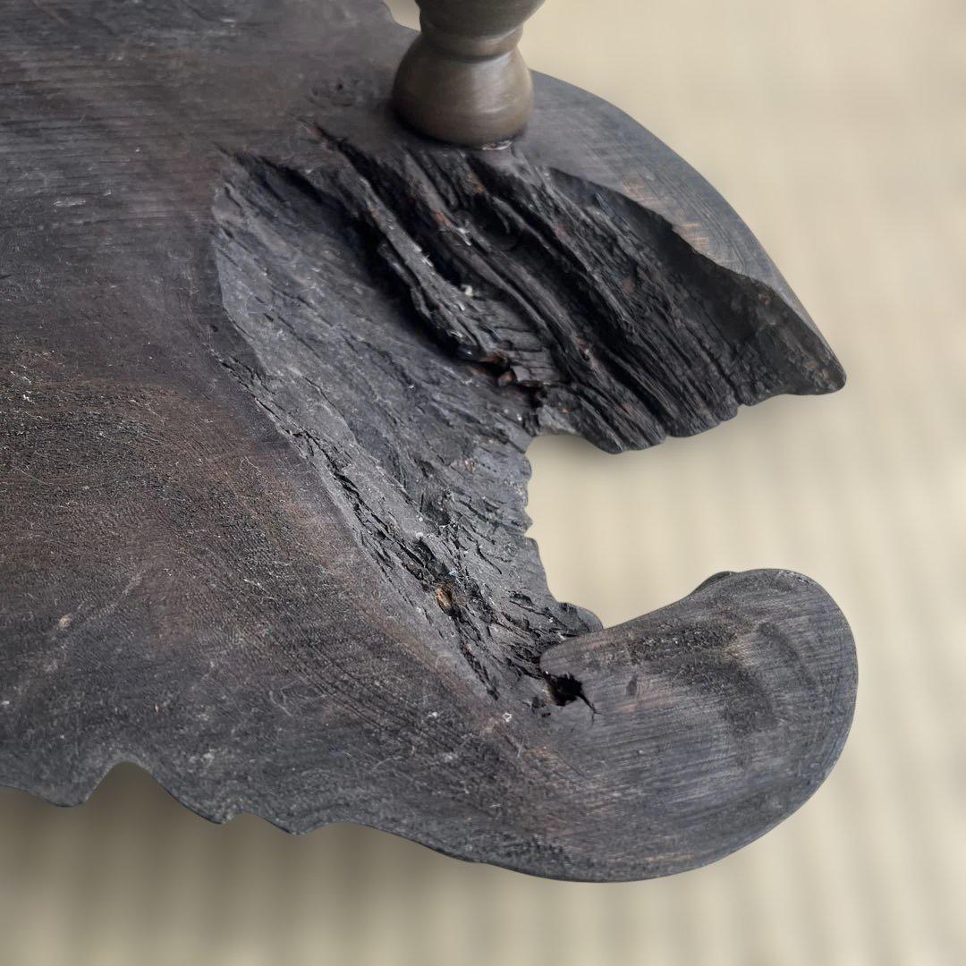 木製ダークブラウン置物 自然な形状