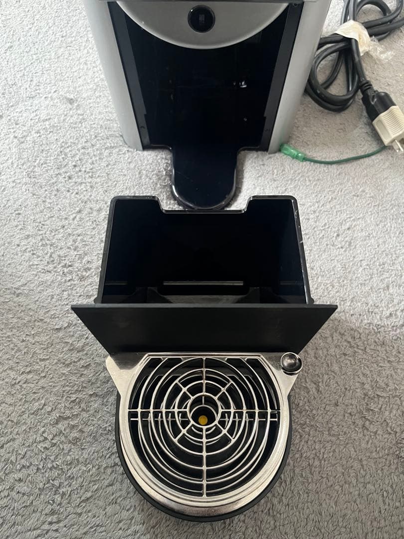 ネスプレッソ ゼニウス ZN100 Pro