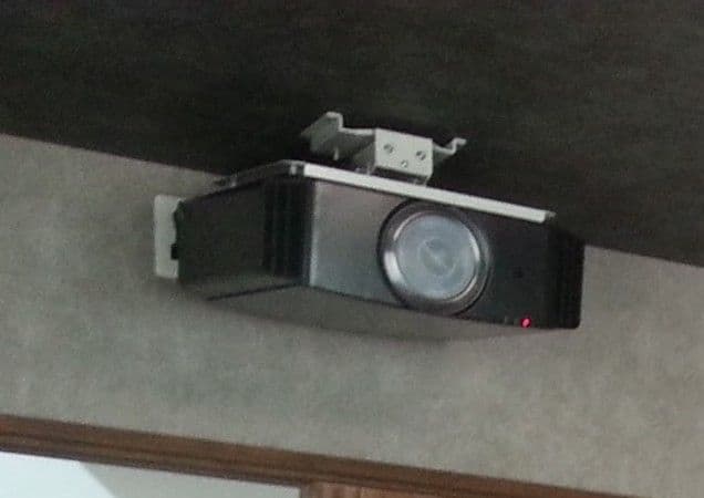 ビクター ホームシアター プロジェクター DLA-X500R-B ランプなし