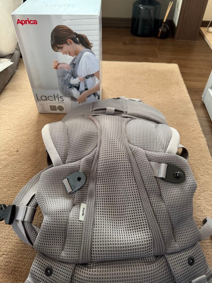 【ほほ新品】Aprica Laclis 抱っこ紐 クラウドグレー
