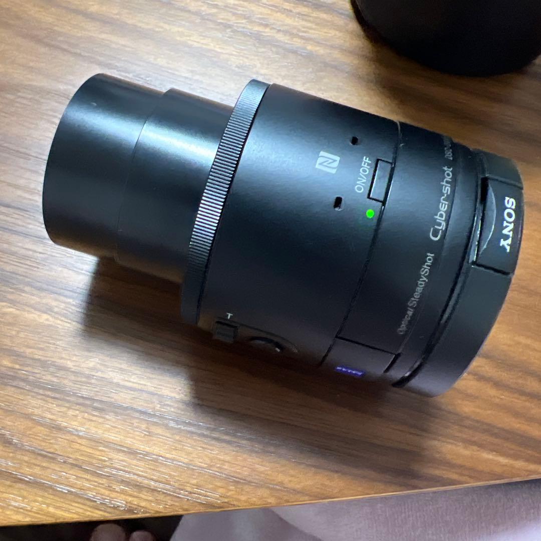 デジタルカメラ　DSC-QX100