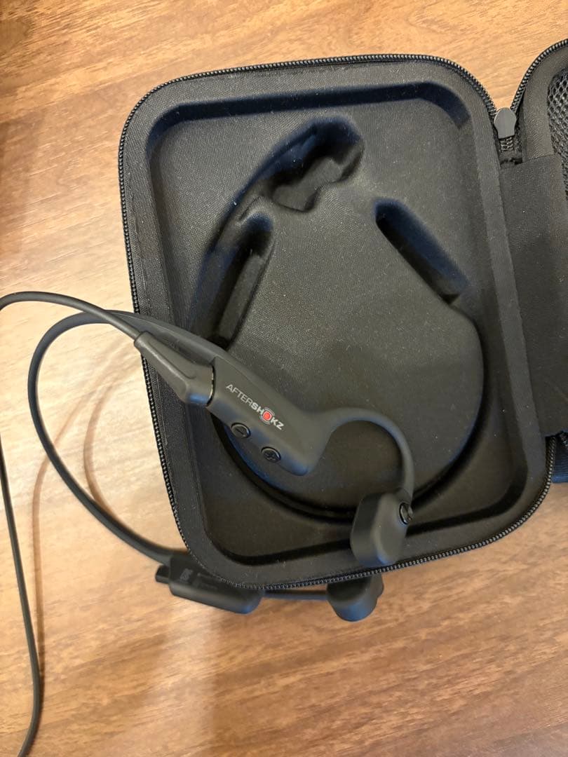 ★ほぼ未使用★ AFTERSHOKZ OPENCOMM ブラック