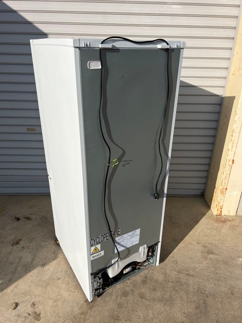 蒼*様 送料込★2024年製2ドア冷蔵庫 ヤマダ電機 YRZ-F15LW