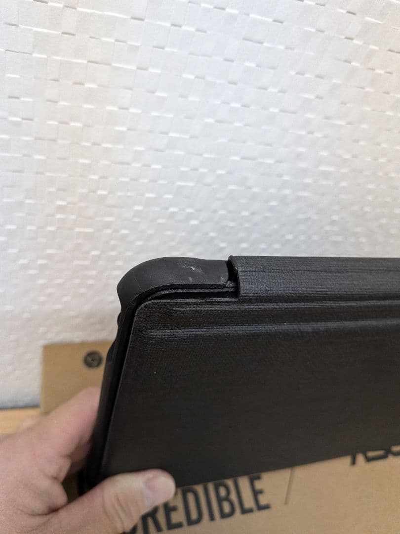 ASUS Chromebook CZ1000DVA 本体