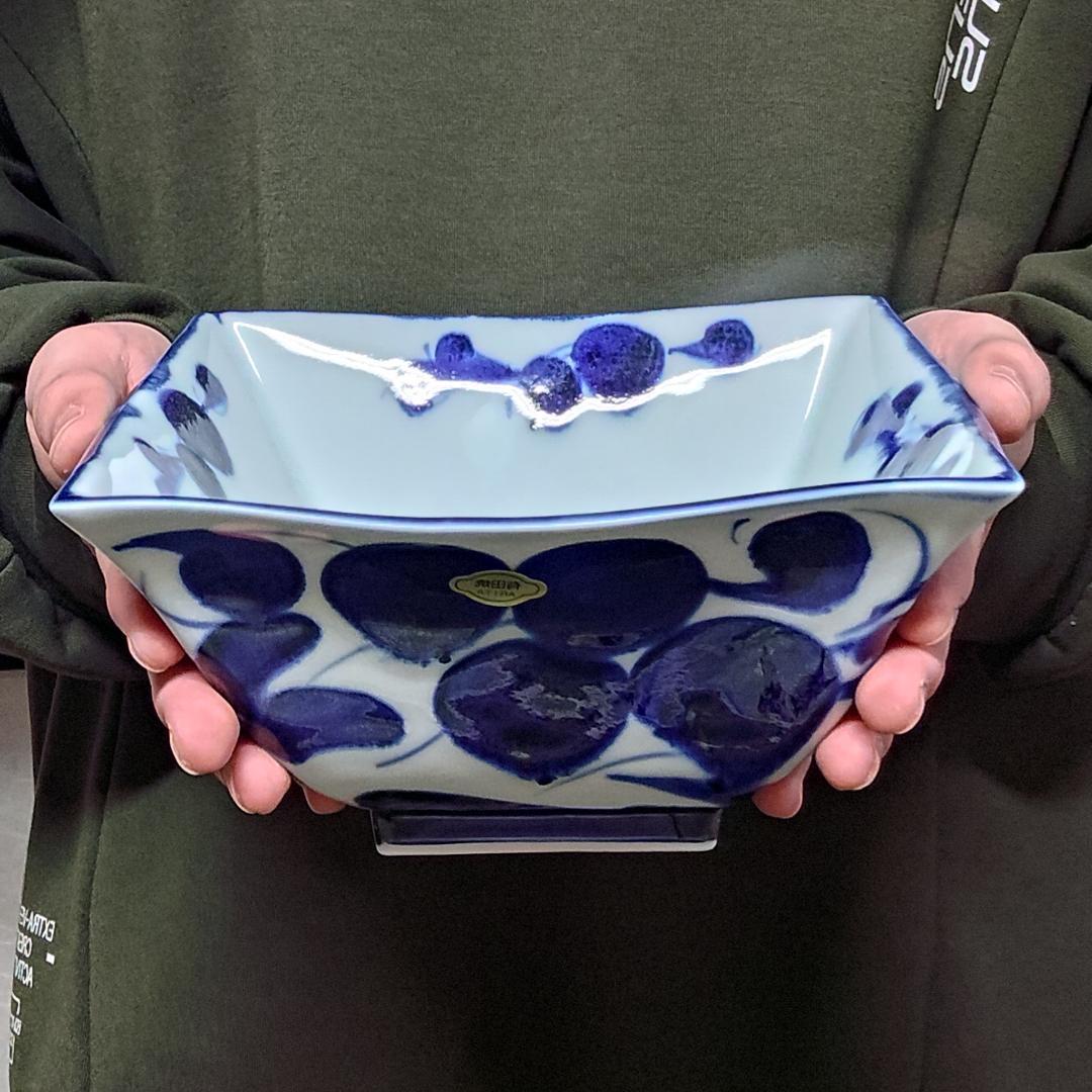 値下げ【新品・未使用】有田焼　古染草花角大鉢　盛鉢